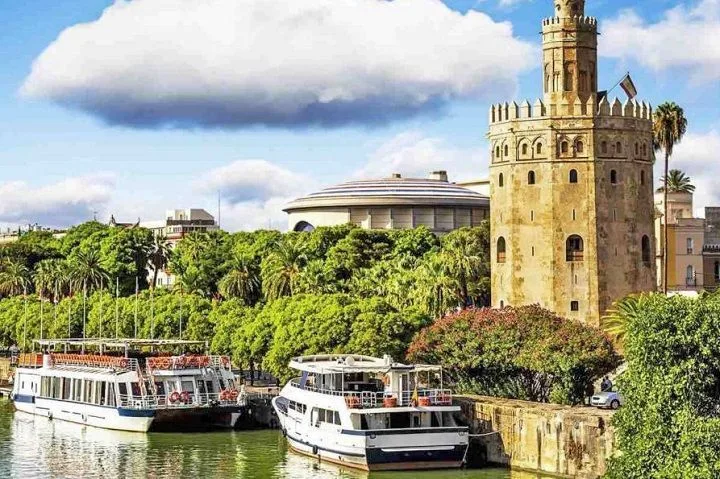 Paseo barco Guadalquivir Sevilla