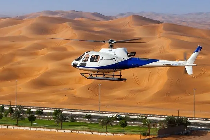 Reservar paseo en helicóptero por Dubái