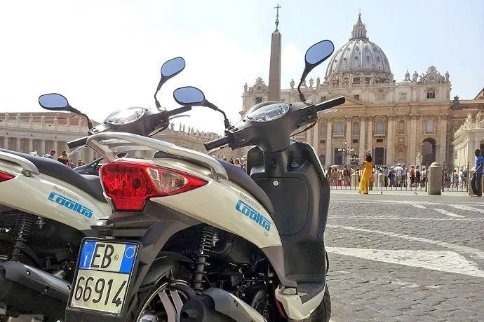 Visita guiada en moto por Roma