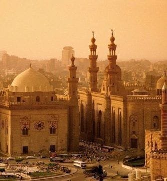 Guía por El Cairo español