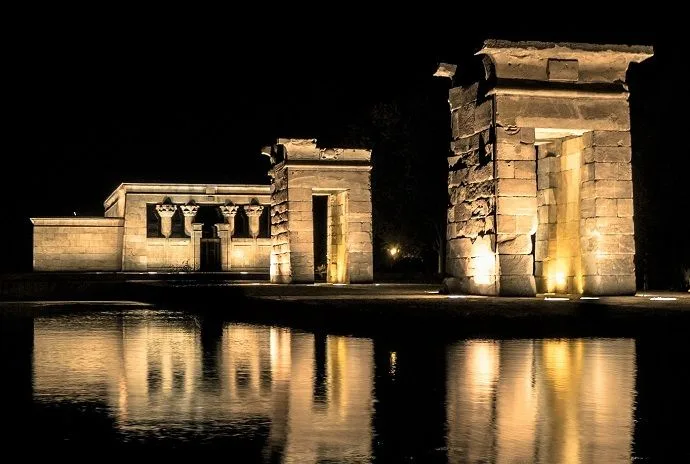 Tour de misterios y leyendas de Madrid