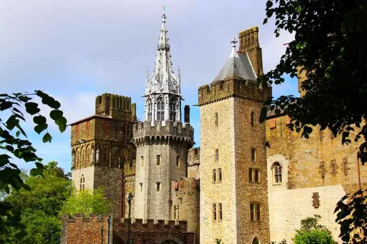 Excursión a Cardiff