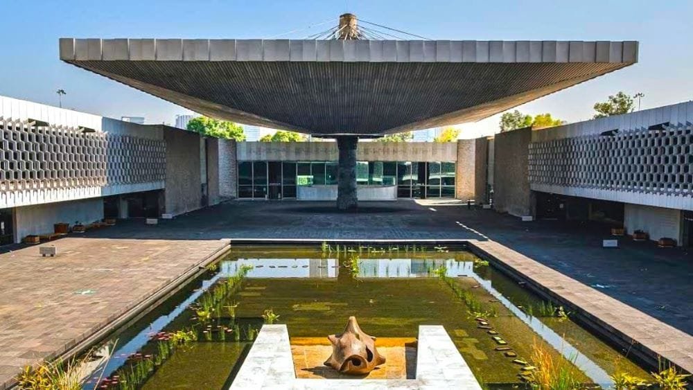 Visita guiada por el Museo Nacional de Antropología de México