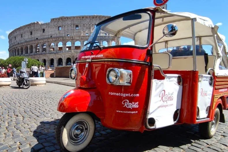 Tour tuk tuk en Roma por la tarde