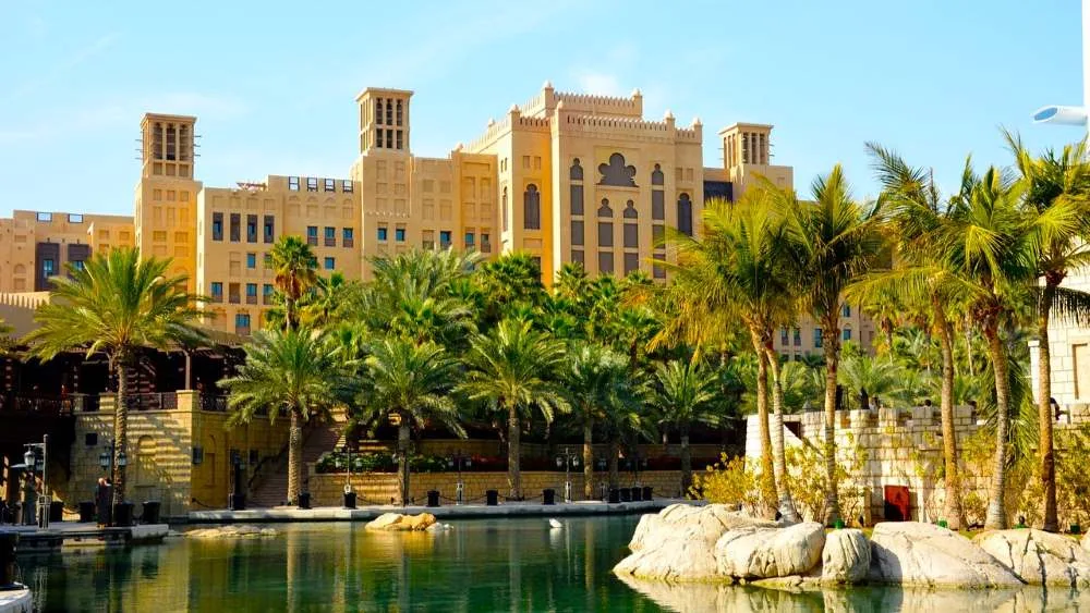 Actividades en Emiratos Árabes Unidos