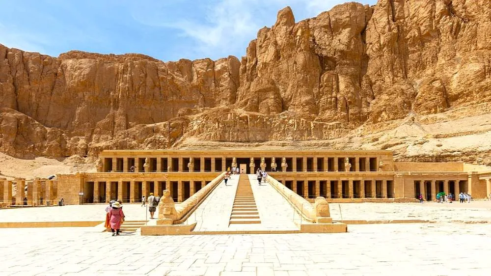 Templo funerario de Hatshepsut, Valle de los Reyes