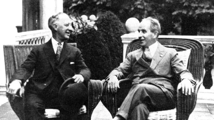 Pierre S. du Pont y John J. Raskob