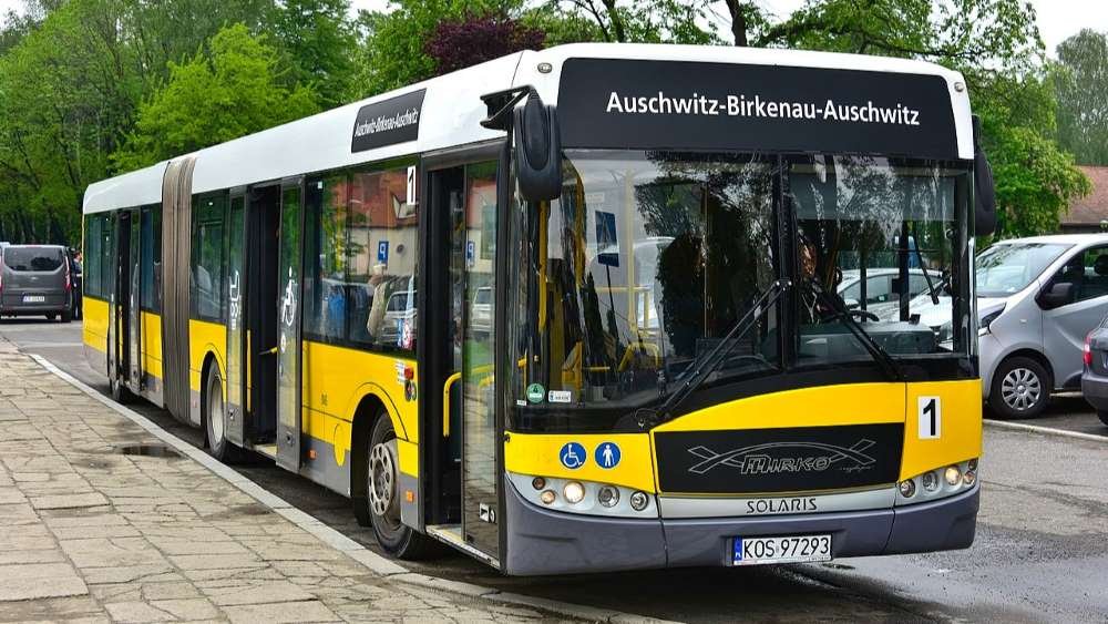 Autobús a Auschwitz