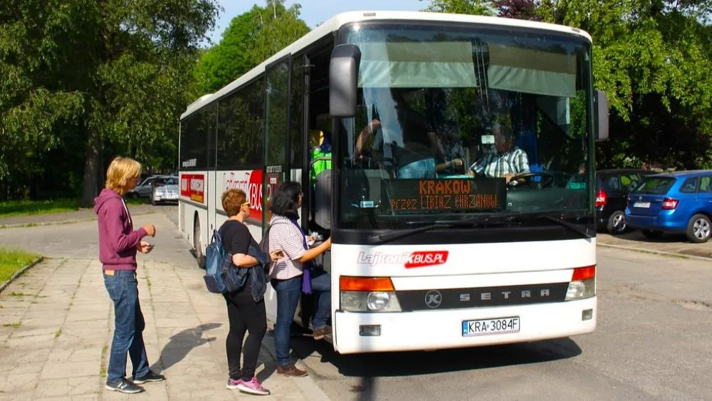 Autobús Cracovia Auschwitz