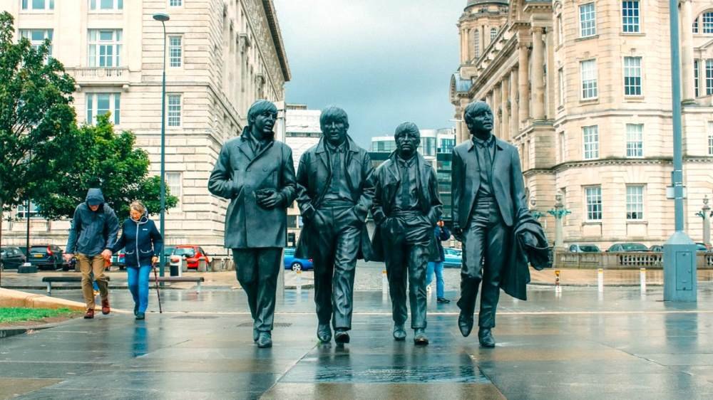 Monumento a The Beatles en Liverpool.