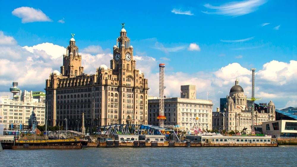 Vistas del puerto de Liverpool.