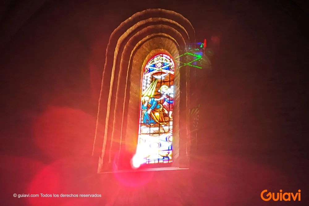Vidrieras de la Iglesia de Santa María de Carmona