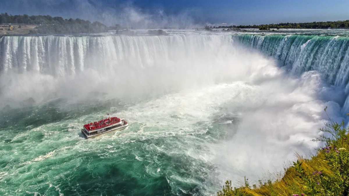 Seguro para estudiar y trabajar con la Working Holiday Visa en Canadá